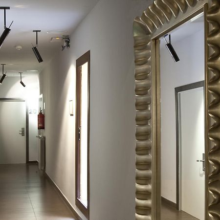 Chic & Basic Zoo Hotel Barcelona Eksteriør billede