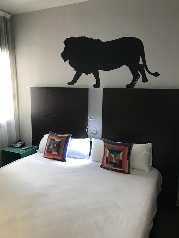 Chic & Basic Zoo Hotel Barcelona Eksteriør billede