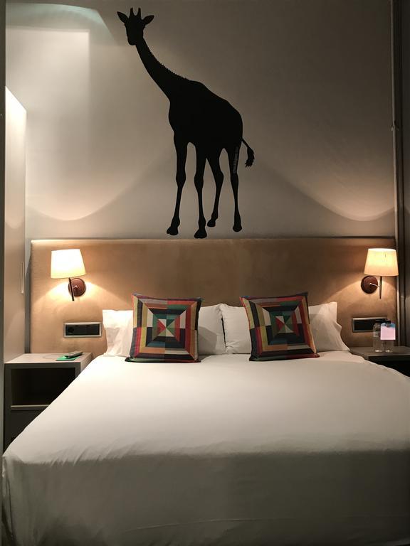 Chic & Basic Zoo Hotel Barcelona Eksteriør billede