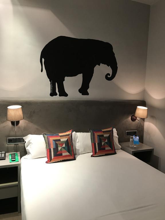 Chic & Basic Zoo Hotel Barcelona Eksteriør billede